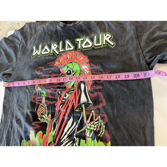 Reason World Tour SZ L Black Graphic T-Shirt NEW Neon Spray Paint Effect Unisex - Picture 6 of 9